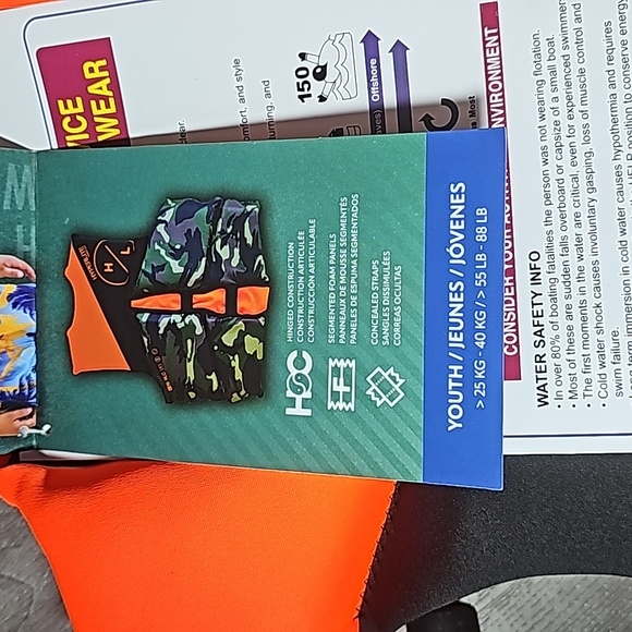 Hyperlite- Life Vest- Youth New With Tags- 55lbs-88lbs camo-orange-black-PFD - Picture 3 of 8